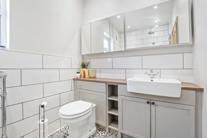 Photo 5- click for photo gallery